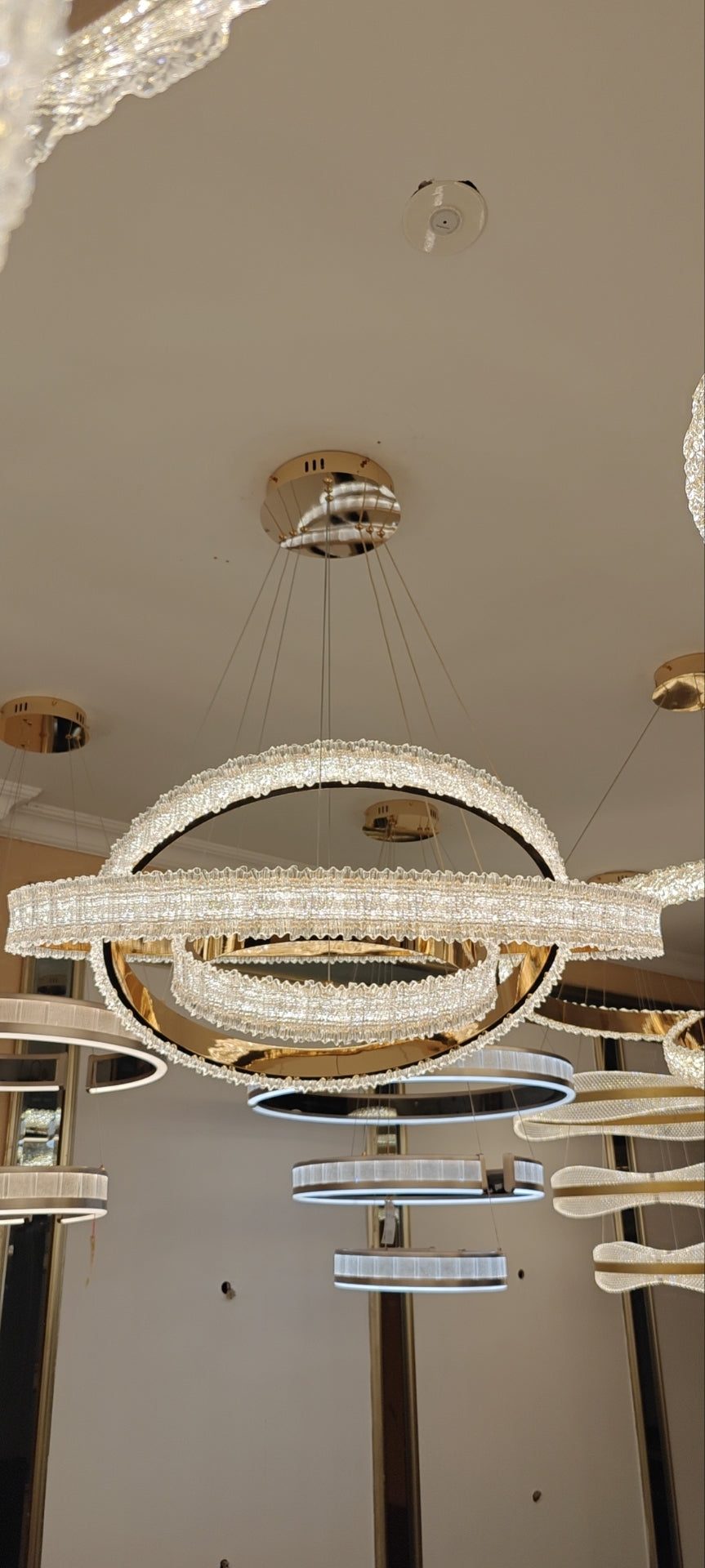 Keen Chandelier