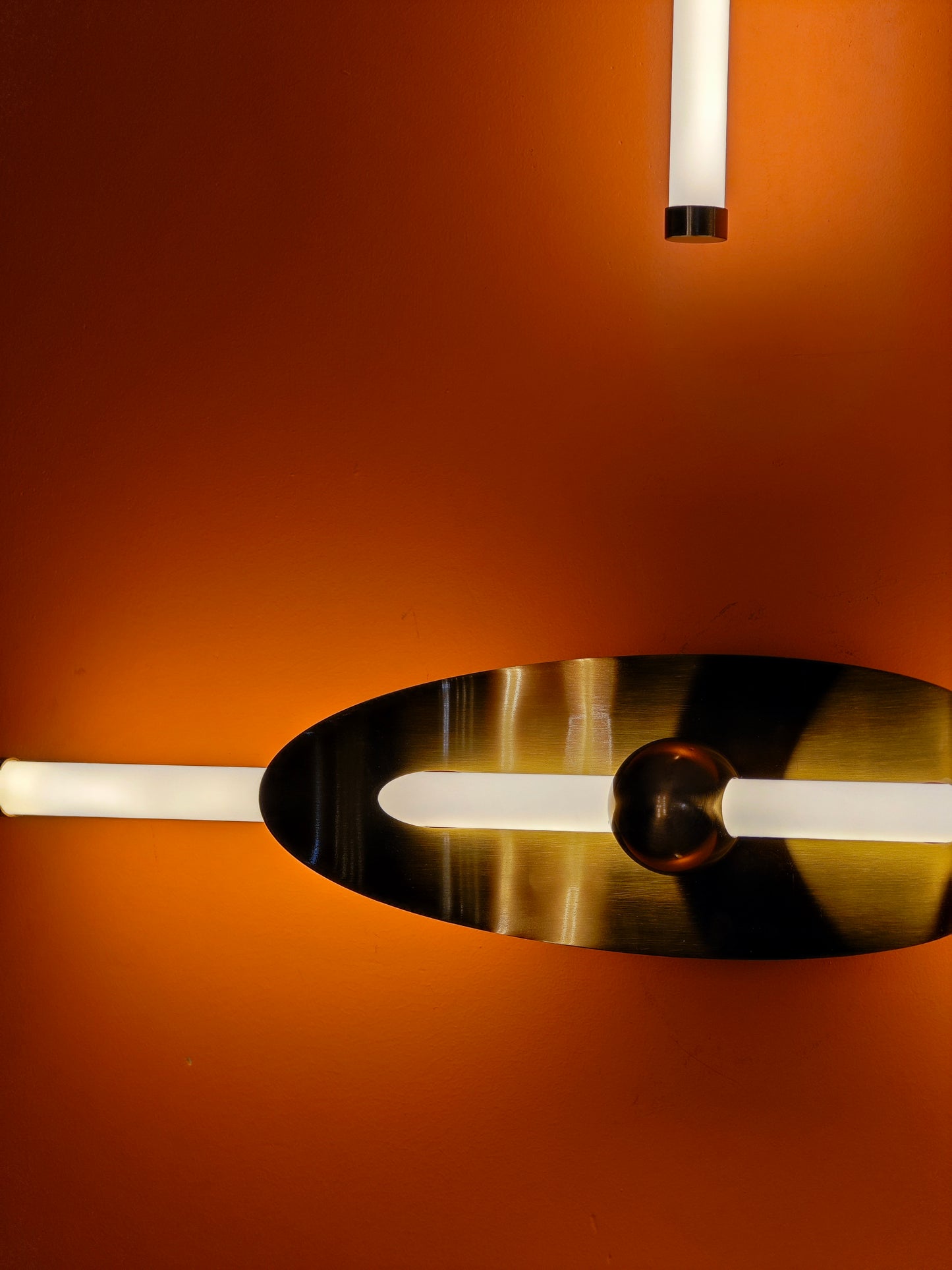 Fuel Wall Lamp
