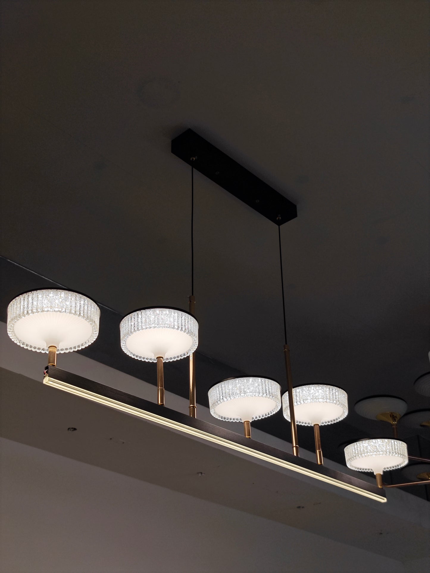 King Hanging Light