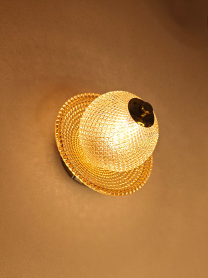 Ambrosia Wall Lamp