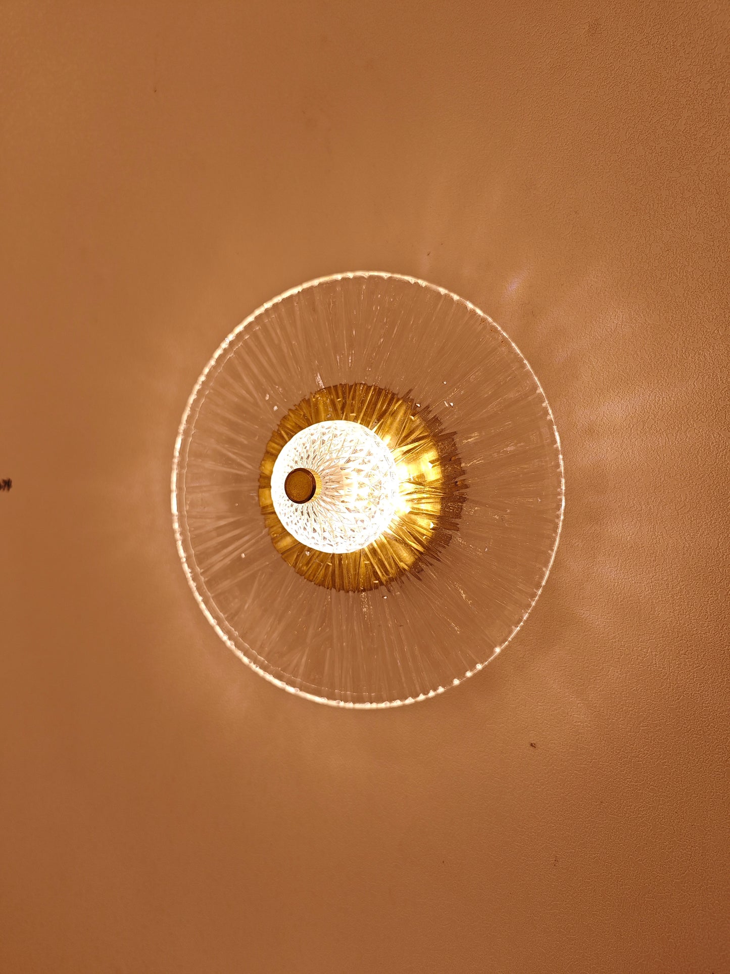 Limitless Wall Lamp