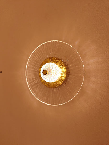 Limitless Wall Lamp