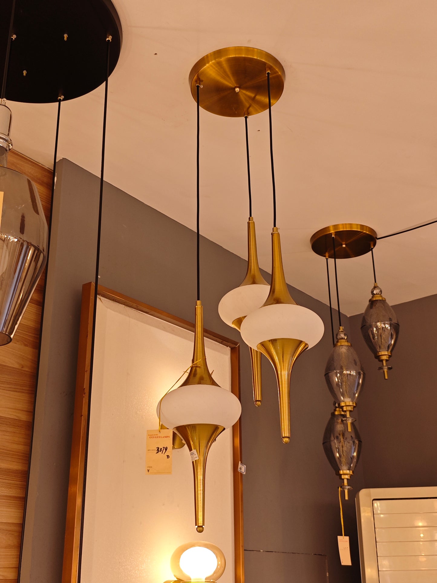 Liquid Hanging Light