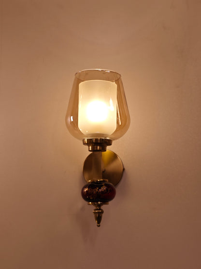 Lux Wall Lamp
