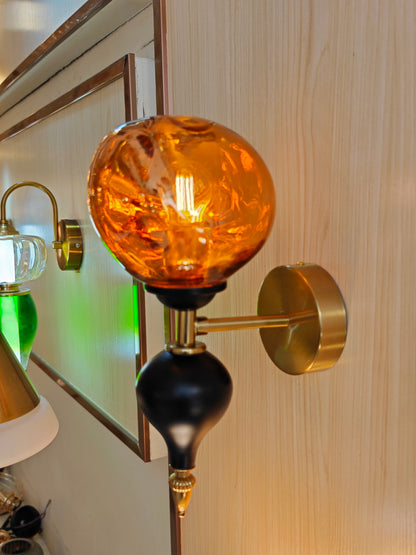 Manifest Wall Lamp