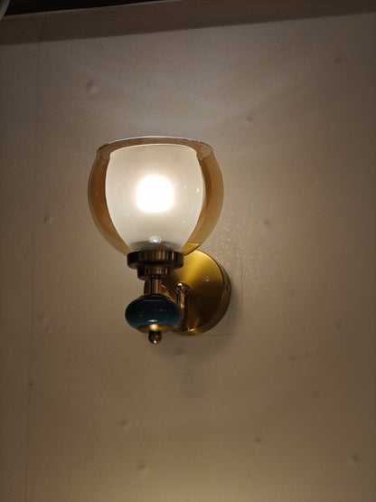 Altitude Wall Lamp