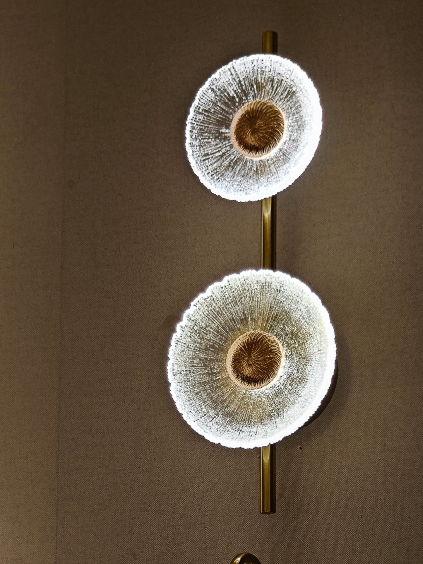 Cascade Wall Lamp