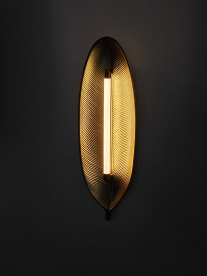 Form Wall Lamp