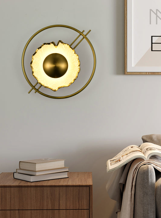 Forth Wall Lamp