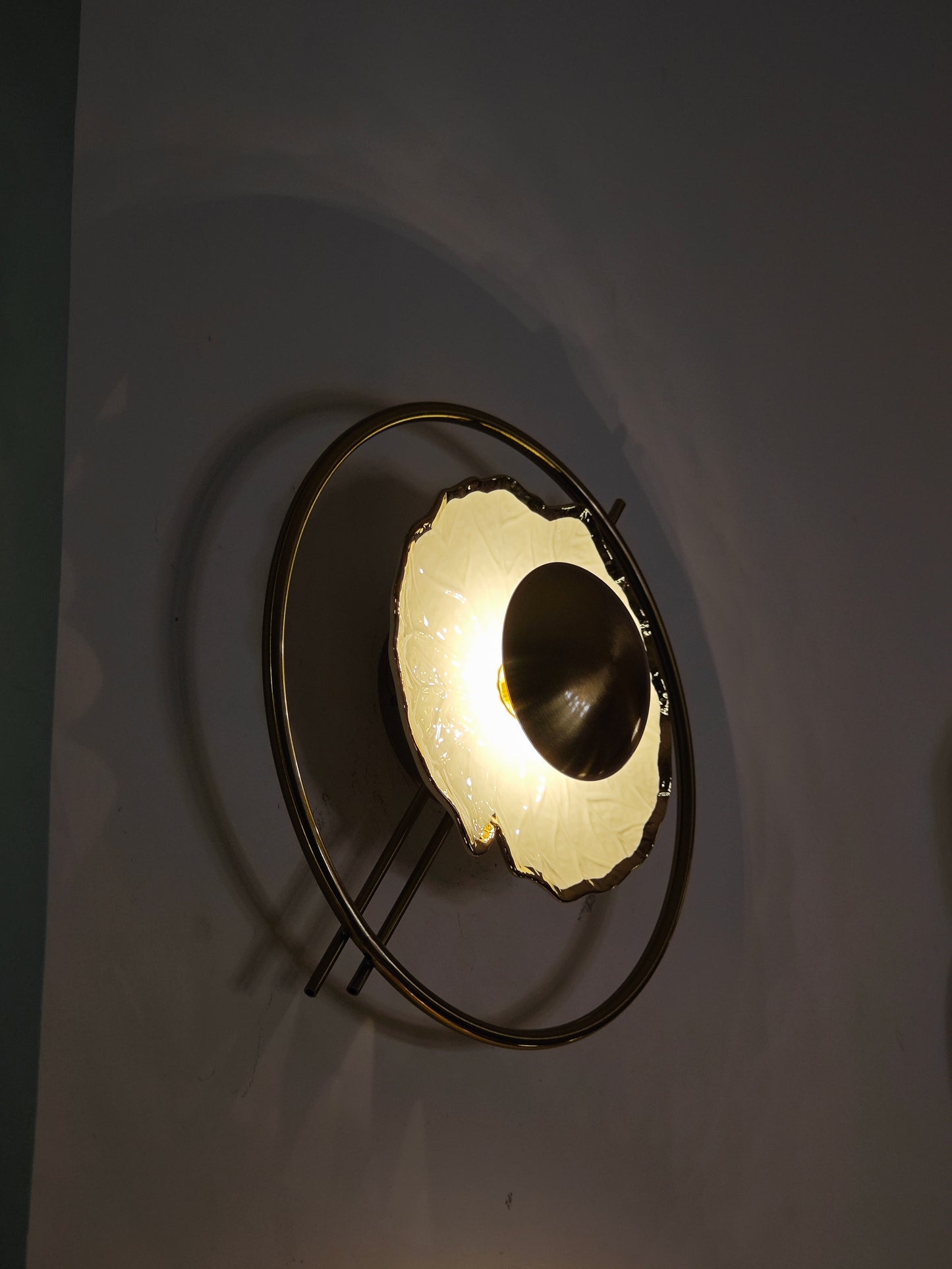 Forth Wall Lamp