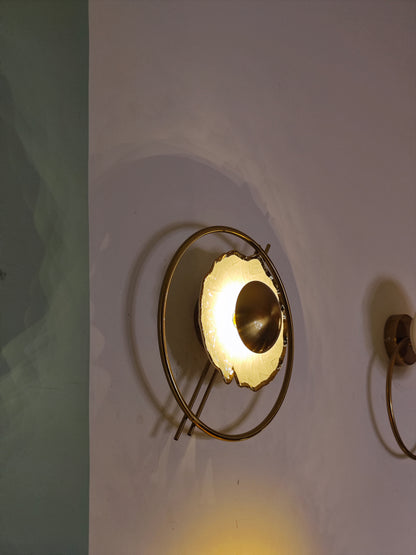 Forth Wall Lamp