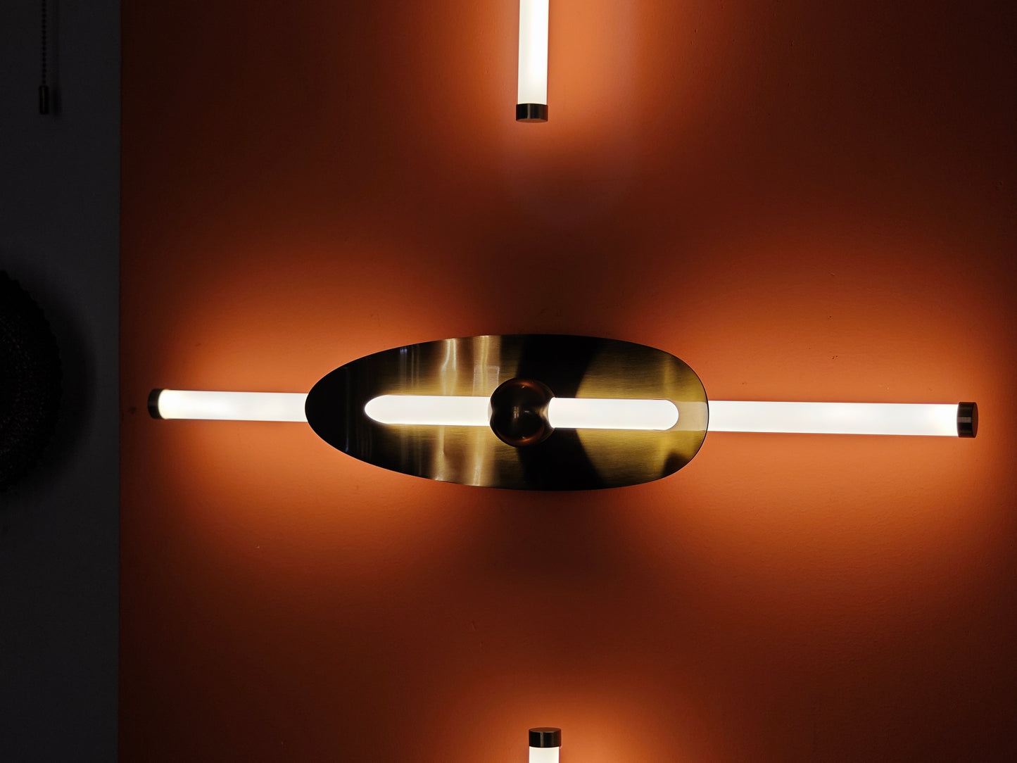 Fuel Wall Lamp