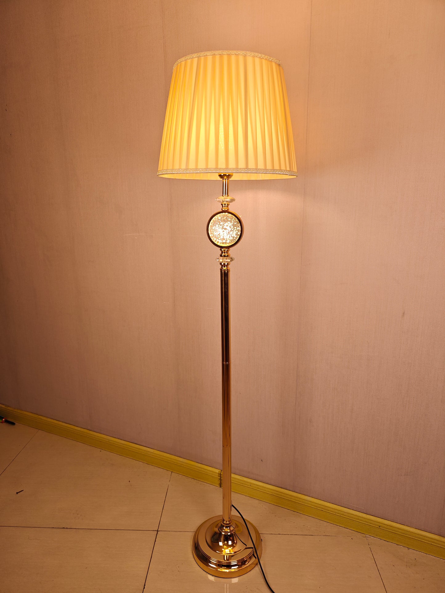 Goal Floor Lamp